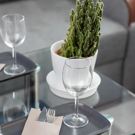 Sea With Parking By Renters Apartamento